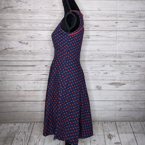 trollied dolly • 50's inspired fit & flare dress - Picture 4 of 6